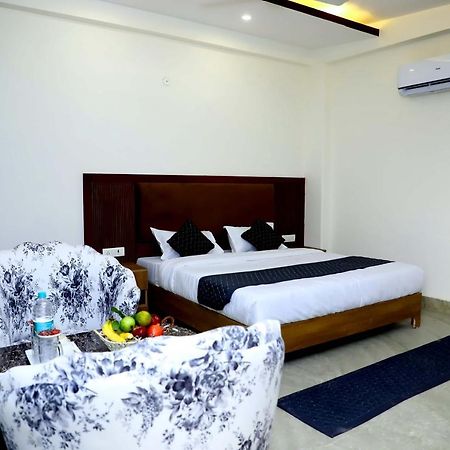 Lyf Corporate Suites - Noida Sector 19 Exterior foto